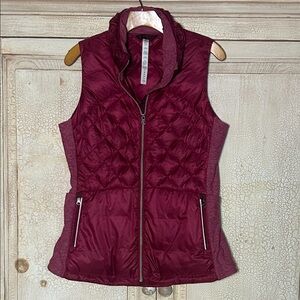 Lululemon Down For A Run Vest Berry Rumble Fuchsia Full Zip Puffer Size 10